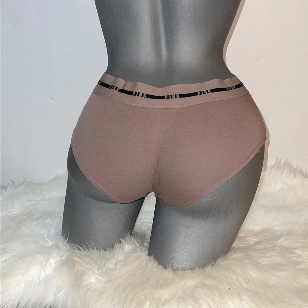 Victoria’s Secret Pink Logo Hipster Underwear Panty. NWT